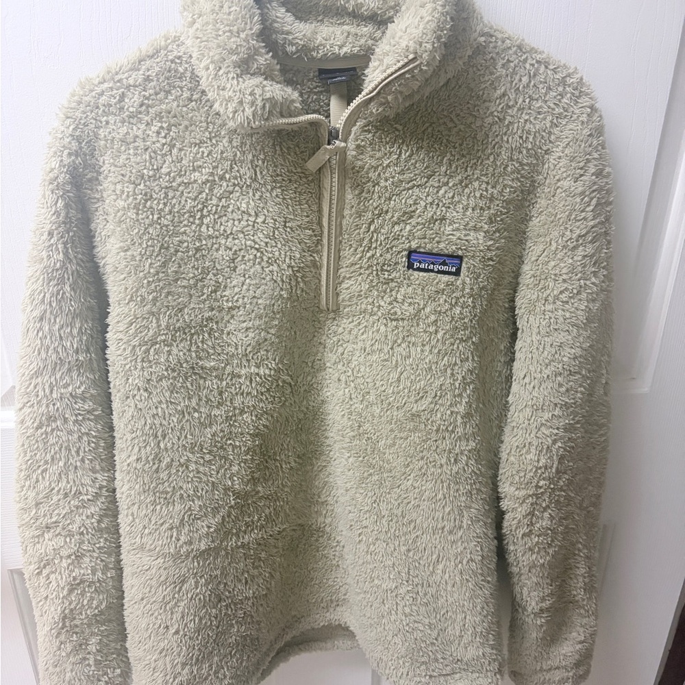 Patagonia Beige Fleece Jacket